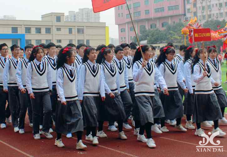 用#人間煙火定格照 看2020校運會集錦，不管定格到哪，可愛的孩子們都能扛得住！